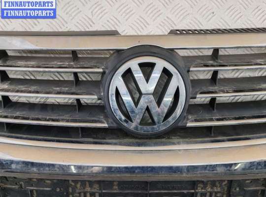 купить Решетка радиатора на Volkswagen Touran