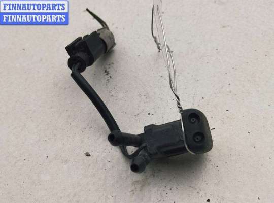 Форсунка омывателя BM3543859 на BMW 5 E39 (1995-2003)