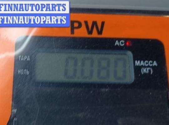 купить Реле стеклоочистителя (дворников) на Volkswagen Passat B5