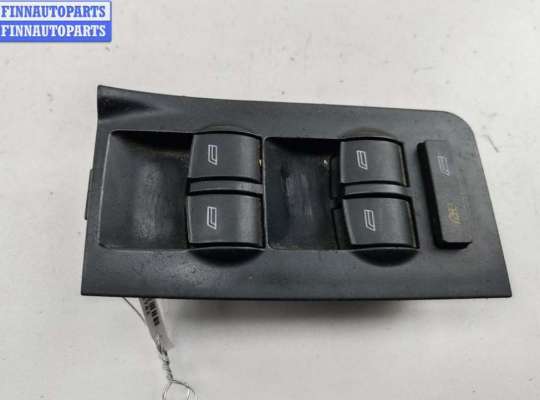 Блок кнопок управления стеклоподъемниками AU1752142 на Audi A6 C5 (1997-2005)
