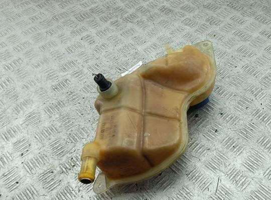 Бачок расширительный на Audi A4 (8D, B5)