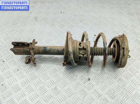 Стойка подвески передняя правая RN1580886 на Renault Scenic I (1996-2003)