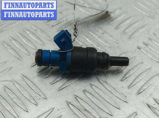 купить Форсунка топливная на Volkswagen Passat B5