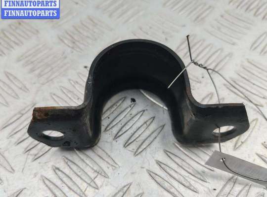 купить Крепление втулки стабилизатора переднего на Mazda 3 (2018- ) BP