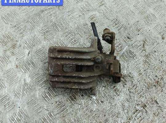 Суппорт задний левый VG2777858 на Volkswagen Passat B5