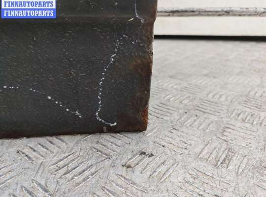 купить Дверь боковая передняя левая на Volkswagen Transporter T4