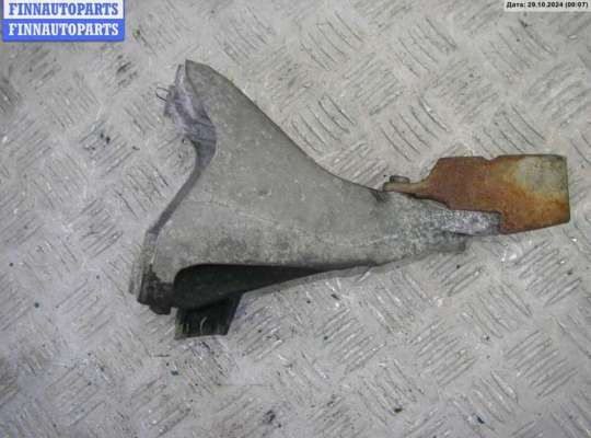купить Кронштейн двигателя опорный на BMW 3 E90/E91/E92/E93 (2005-2013)