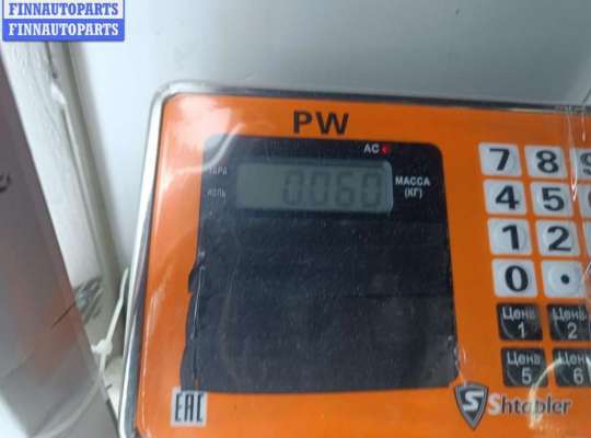 купить Ручка двери внутренняя задняя левая на Volkswagen Passat B4