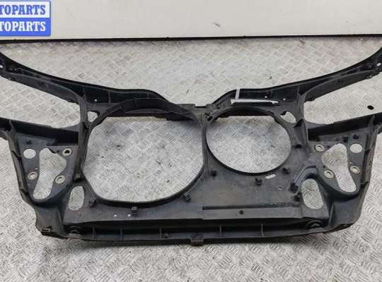 купить Рамка передняя (панель кузовная, телевизор) на Volkswagen Passat B5