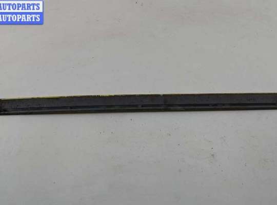 купить Молдинг двери передней левой на Audi A4 B5 (1994-2001)