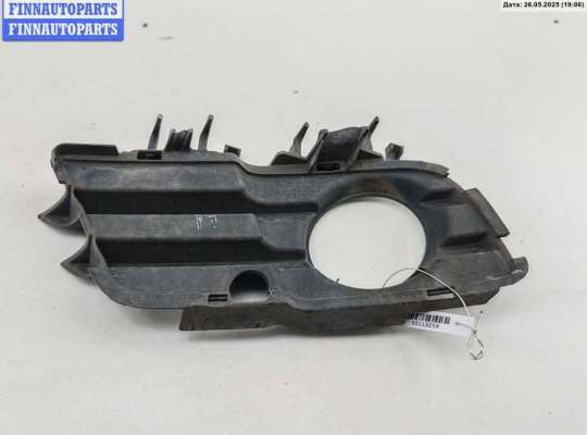 купить Рамка фары противотуманной левой на Opel Vectra C (2002-2008)