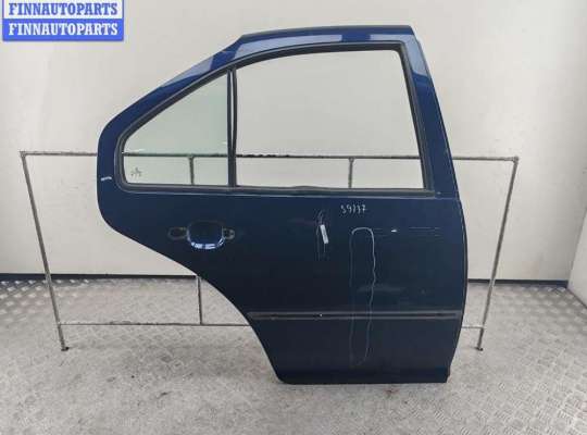 купить Дверь боковая задняя правая на Volkswagen Bora