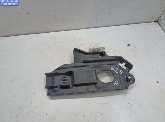 купить Кронштейн бампера переднего на Opel Corsa C (2000-2006)