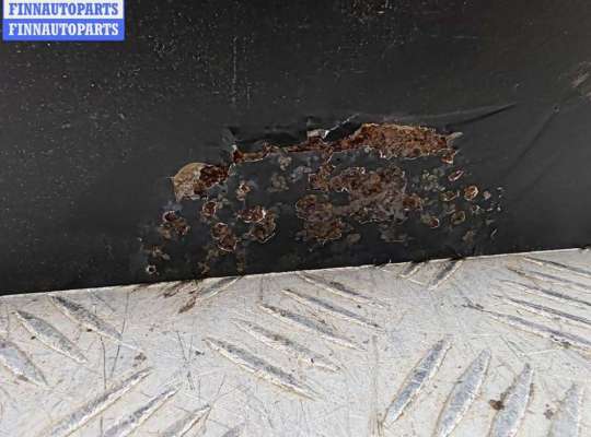 купить Дверь боковая задняя левая на Volkswagen Passat B3