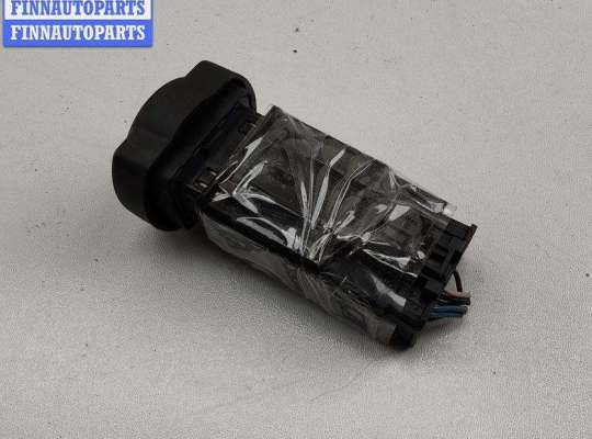 купить Кнопка аварийной сигнализации (аварийки) на Dacia (Renault) Logan