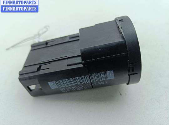 Переключатель света на Volkswagen Passat B5+ (3B, GP)