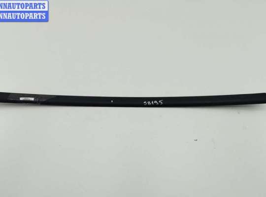 Молдинг двери передней правой OP2381132 на Opel Vectra B (1995-2002)