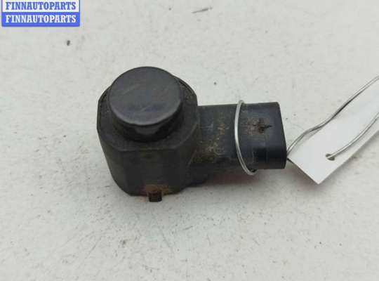 Датчик парковки (парктроник) задний VG2741124 на Volkswagen Passat B6