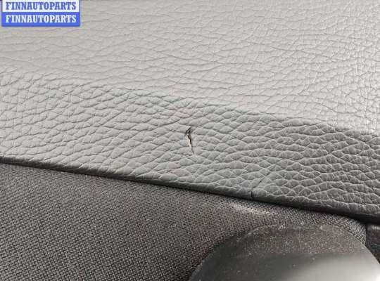 купить Обшивка двери задней левой (дверная карта) на Volkswagen Passat B6