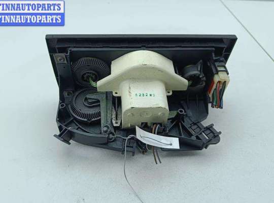 купить Переключатель отопителя на Volkswagen Passat B4