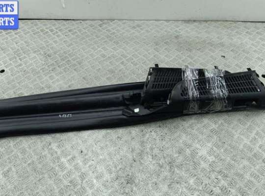 купить Шторка багажника на BMW X5 E53 (1999-2006)