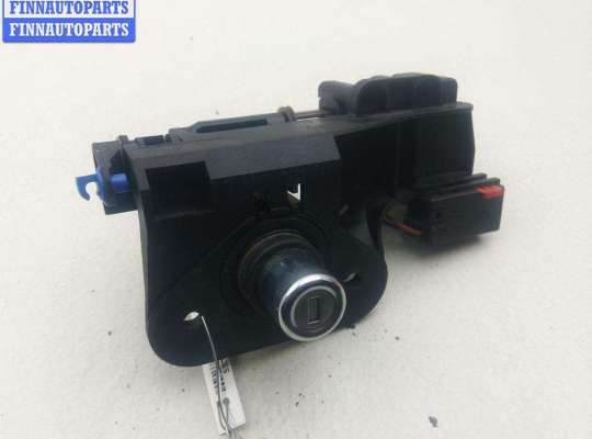 купить Кнопка открывания багажника на Opel Meriva A (2003-2010)