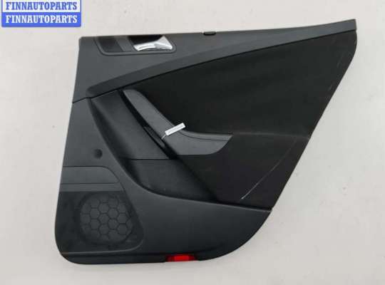 Обшивка двери задней правой (дверная карта) VG2751619 на Volkswagen Passat B6