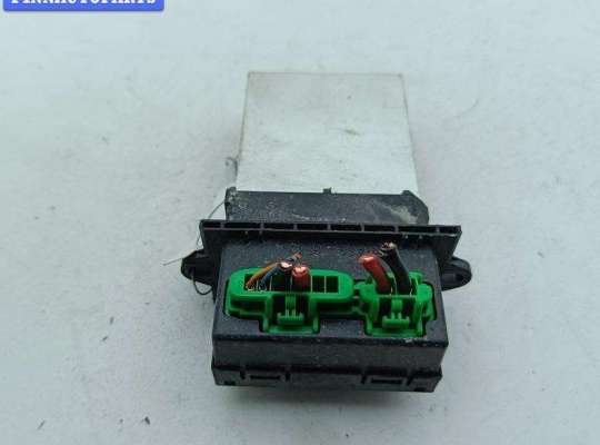 Купить Сопротивление отопителя на Renault Scenic I (1996-2003) Сопротивление отопителя RN1551664 на Renault Scenic I (1996-2003)