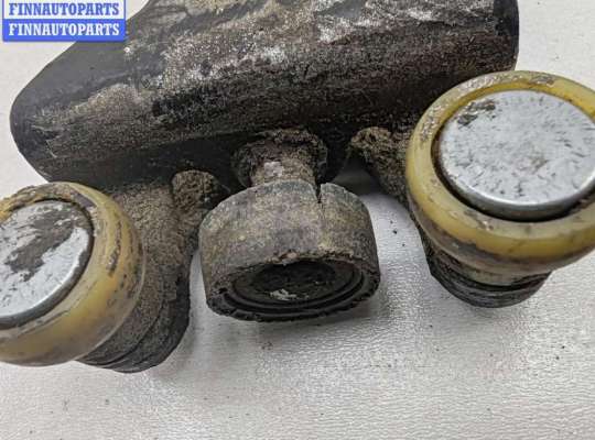 купить Ролик двери сдвижной на Peugeot Expert (2007-2016)