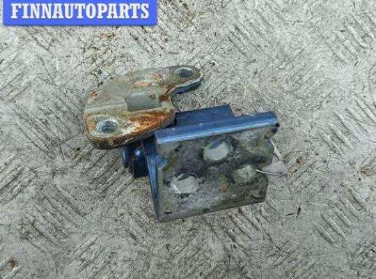 купить Петля двери передней правой на Mercedes Vito-1 W638 (1996-2003)