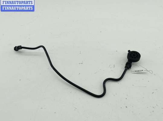 Трубка цилиндра сцепления VG2706749 на Volkswagen Passat B6