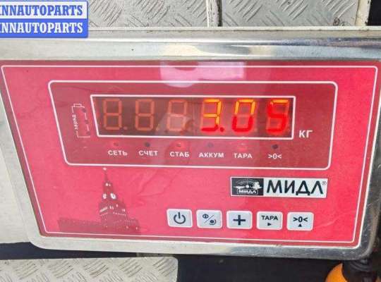 купить Стекло двери передней правой на Volkswagen Bora