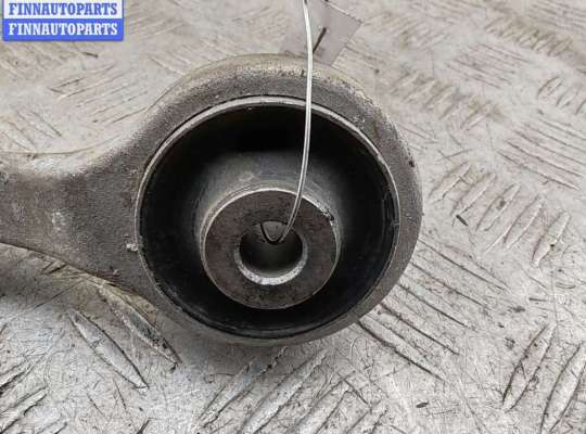 Рычаг подвески на Audi A6 (C5)