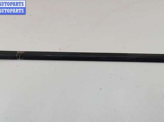 Молдинг двери передней правой AU1708848 на Audi A6 C5 (1997-2005)