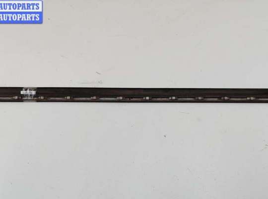 купить Молдинг двери передней правой на Audi A6 C5 (1997-2005)