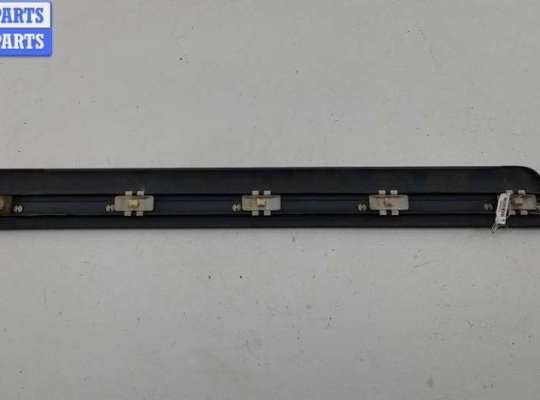 купить Молдинг двери задней левой на Mercedes E-Class W210 (1995-2002)