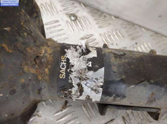 Стойка подвески амортизационная на Mercedes-Benz Vito (W639)