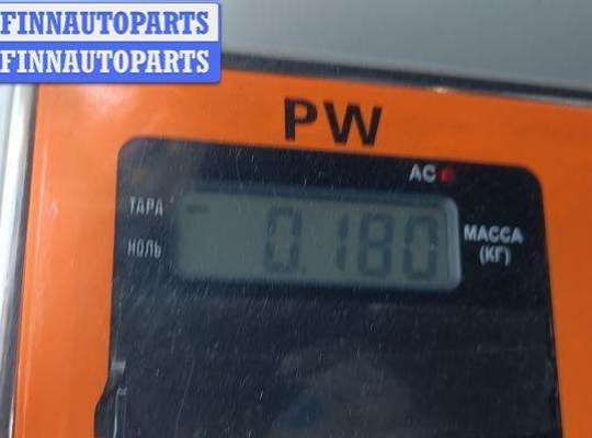 купить Кнопка открывания багажника на Volkswagen Golf-4