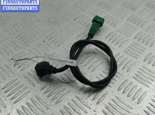 купить Датчик детонации на Volkswagen Passat B5