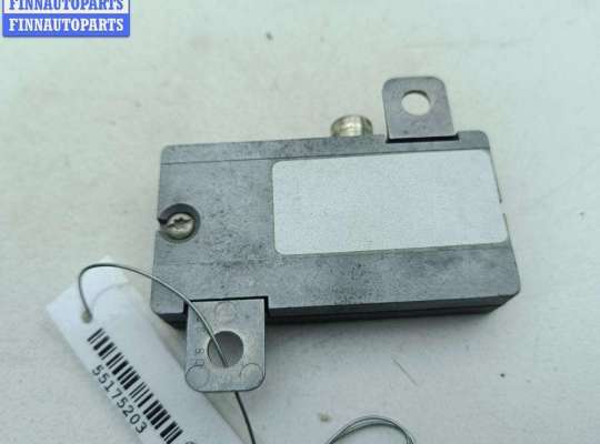 купить Усилитель антенны на Volkswagen Passat B3