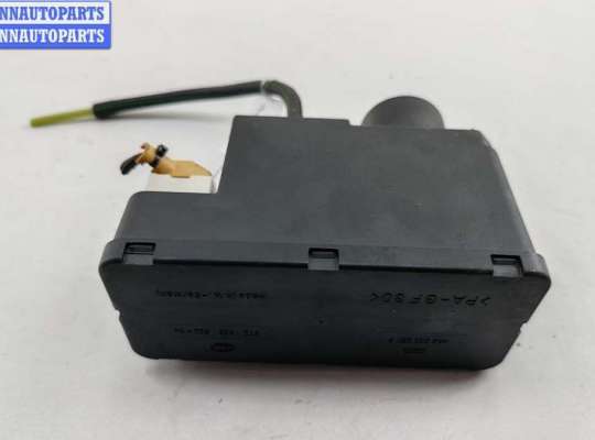 купить Компрессор центрального замка на Audi 80 B4 (1991-1996)