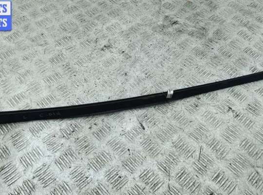 купить Молдинг лобового стекла на Audi A4 B7 (2004-2008)