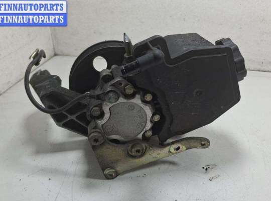 купить Насос гидроусилителя руля на Mercedes C-Class W203 (2000-2006)