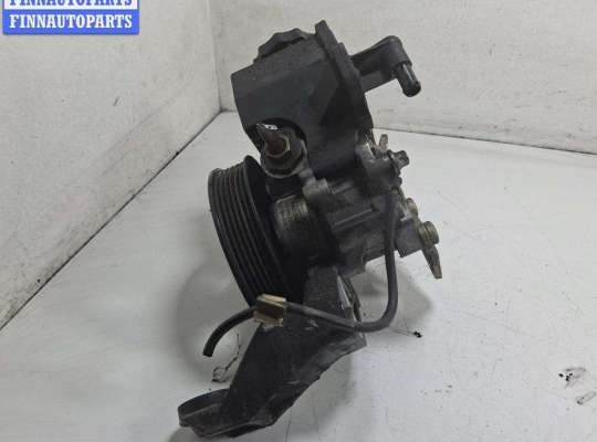 купить Насос гидроусилителя руля на Mercedes C-Class W203 (2000-2006)