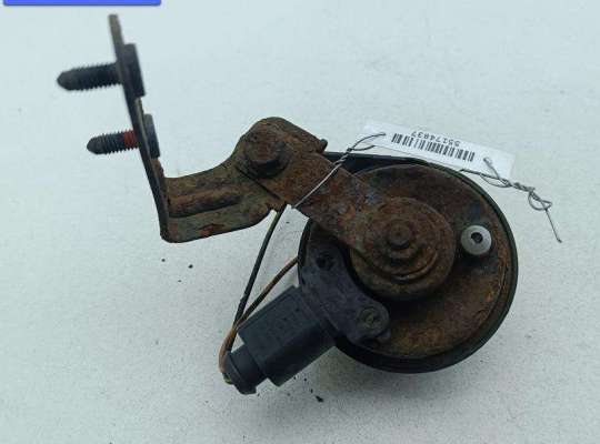 купить Сигнал (клаксон) на Volkswagen Passat B5+ (GP)