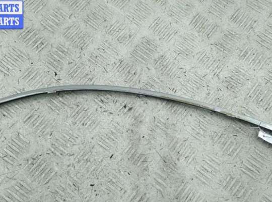 купить Ус под фару левый на Audi A6 C5 (1997-2005)