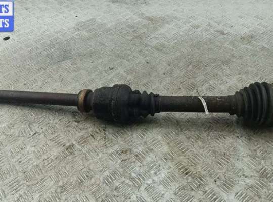 купить Полуось передняя правая на Peugeot 407