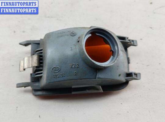 купить Поворотник (указатель поворота) правый на Volkswagen Golf-3