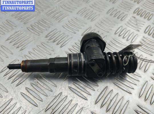 купить Форсунка топливная на Volkswagen Passat B6