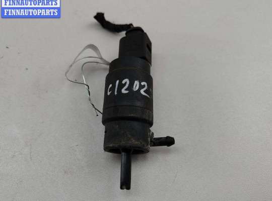 купить Насос (моторчик) омывателя стекла на Mercedes S-Class W220 (1998-2005)